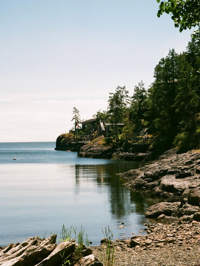Sechelt beaches and food.